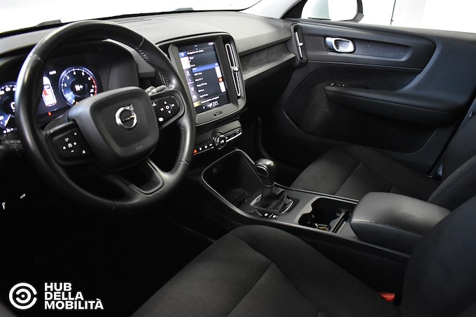VOLVO XC40 T3 Business
